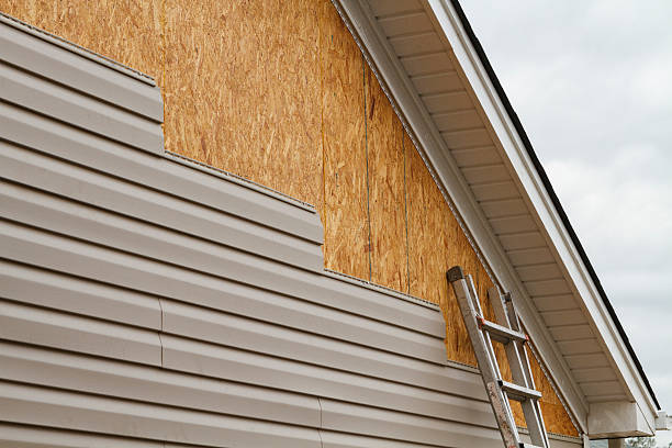 24/7 Emergency Siding Installation experts in Alverton, PA